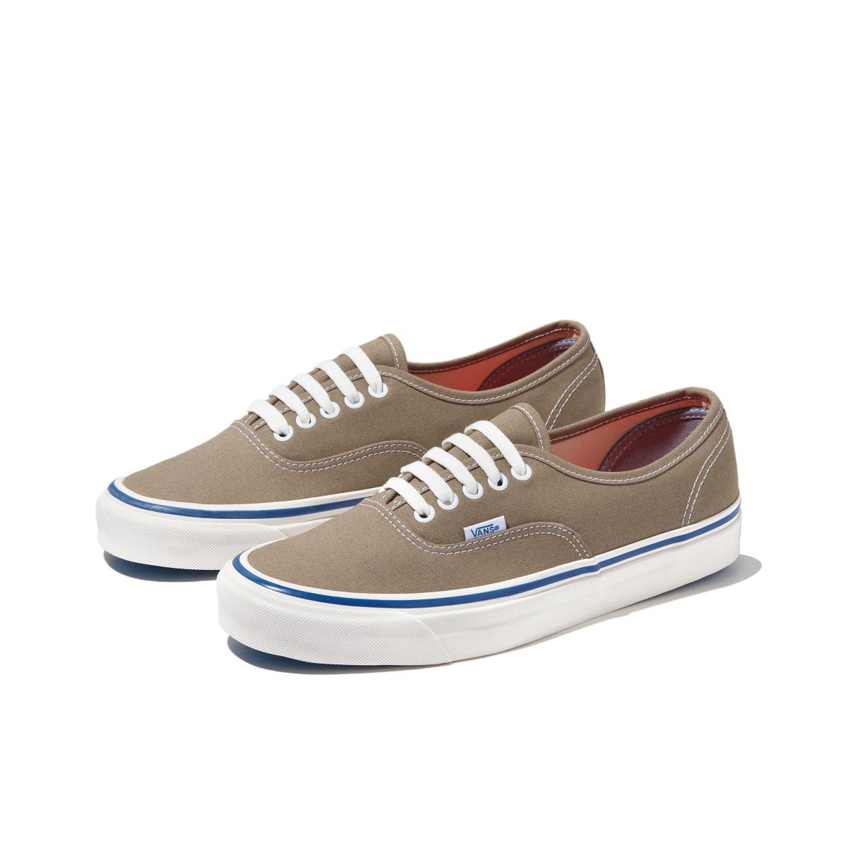 Vans Authentic 44 DX Skateboar - огляд і ціна Vans Shoes Authentic