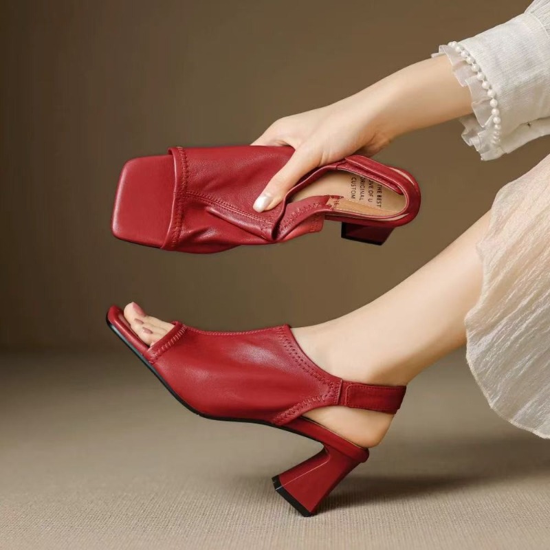 French Style Ultra Soft Leathe - огляд і ціна Casual Sandal Leather