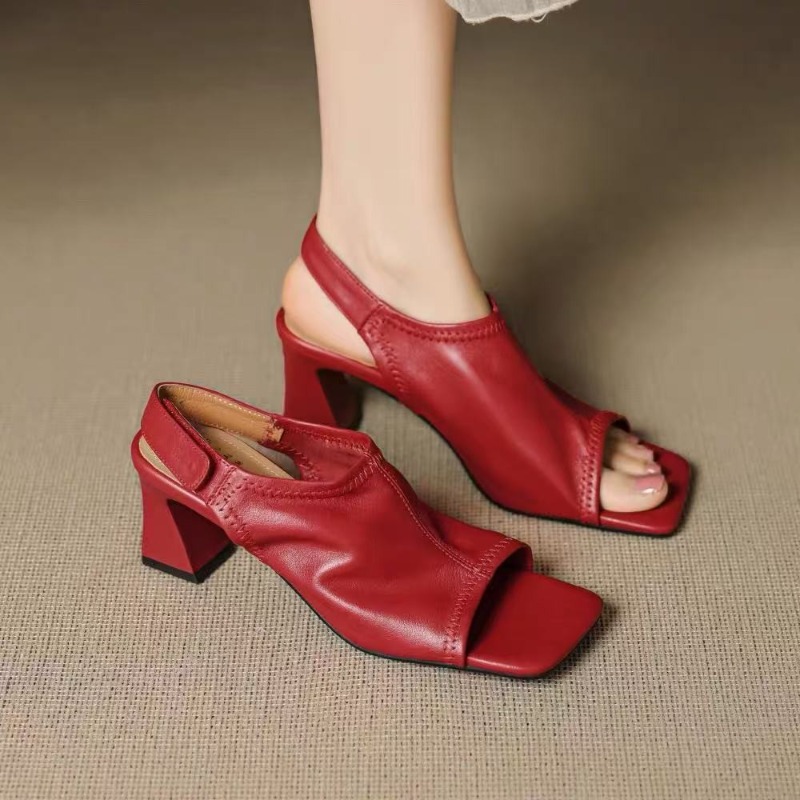 French Style Ultra Soft Leathe - огляд і ціна Casual Sandal Leather